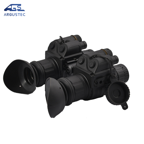 Argustec頭盔類型夜視鏡，用於野生動植物狩獵成像相機